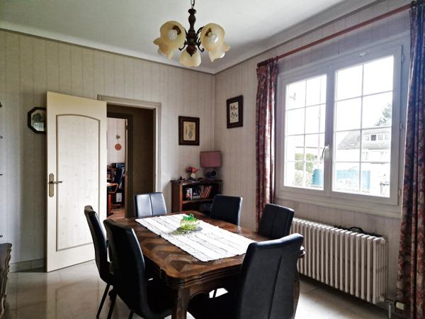 Lévignen (60800) MAISON TRADITIONNELLE DE 215 m² AVEC SOUS-SOL TOTAL