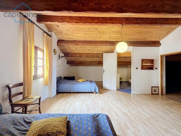 À vendre à 10 min d'Anduze: Maison avec Gîte et Piscine - Idéale pour Investissement ou Accueil Familial !