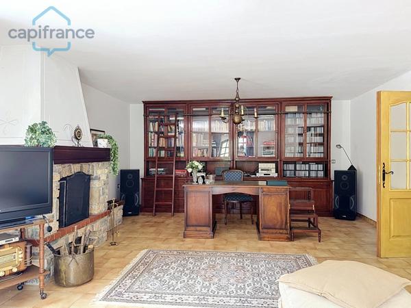 À vendre à 10 min d'Anduze: Maison avec Gîte et Piscine - Idéale pour Investissement ou Accueil Familial !
