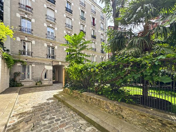 Appartement Paris 2 pièce(s) 37.02 m2