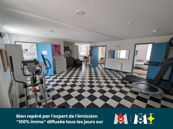 Maison 500 m² à Champoly