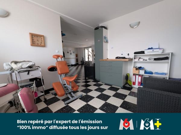 Maison 500 m² à Champoly