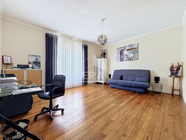 Maison d'exception à vendre à Etampes 7 pièce(s) 220 m2