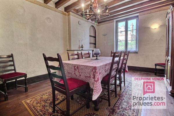 Exclusivité - Maison en centre bourg de Vitry Aux Loges de 75 m² + combles à aménager