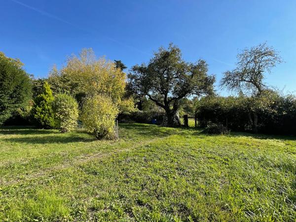 Exclusivité - Maison en centre bourg de Vitry Aux Loges de 75 m² + combles à aménager