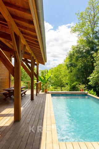 Villa contemporaine en bois – Élégance naturelle, calme et vue montagnes – 15 minutes de Bayonne