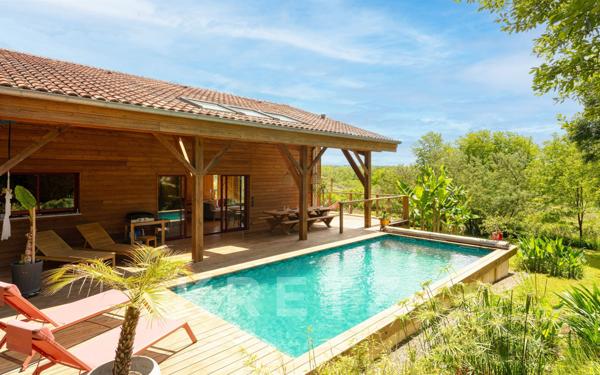 Villa contemporaine en bois – Élégance naturelle, calme et vue montagnes – 15 minutes de Bayonne