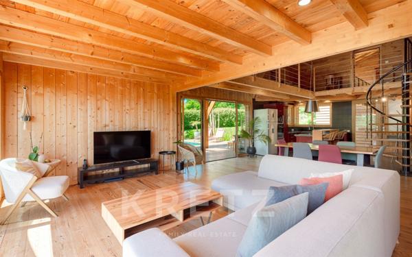 Villa contemporaine en bois – Élégance naturelle, calme et vue montagnes – 15 minutes de Bayonne