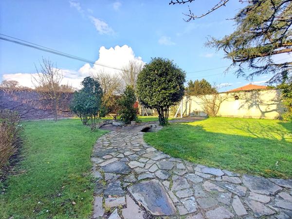 Maison de caractère - 200m² - 4 chambres - Saint Julien De Concelles