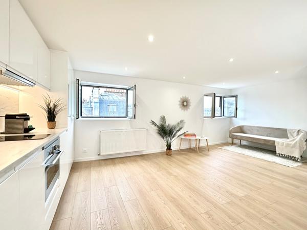 magnifique pied à terre au dernier étage entièrement rénové