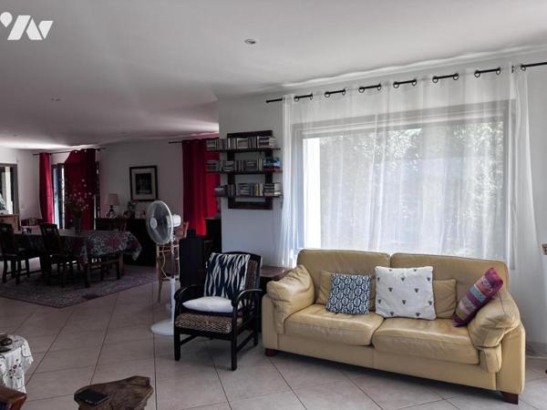 A VENDRE SARZEAU (56) TRES BELLE MAISON PROCHE BOURG 