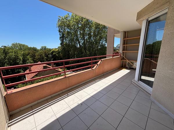 A louer, Appartement Marseille 11ème, La Fourragère-Les Caillols 4 pièces 80 m2