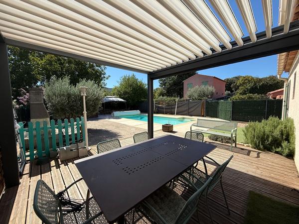 A VENDRE 83170 TOURVES MAISON PLAIN PIED TYPE 4 DE 76M² SUR 504 M² PISCINE