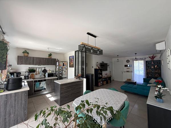 A VENDRE 83170 TOURVES MAISON PLAIN PIED TYPE 4 DE 76M² SUR 504 M² PISCINE