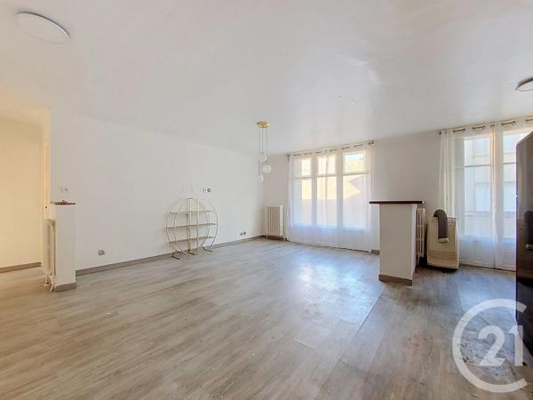 Appartement F2 à vendre  2 pièces - 52,12 m 2   SETE  - 34