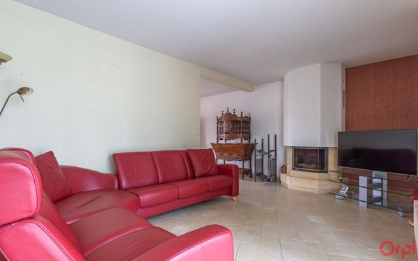 Maison à vendre    6 pièces • 105 m2 Sainte-Geneviève-des-Bois