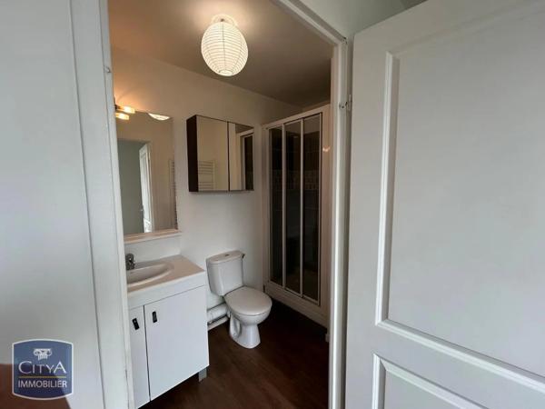 Appartement à louer 1 pièce 18.07m² Rosny-sous-Bois (93110)