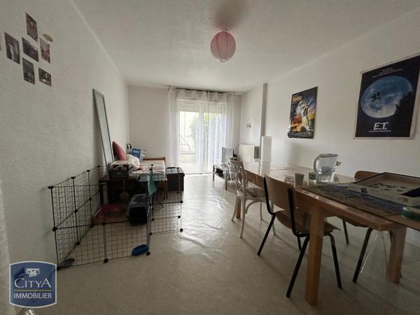 Appartement à louer 3 pièces 58.14m² Poitiers (86000)
