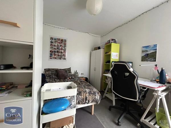 Appartement à louer 3 pièces 58.14m² Poitiers (86000)