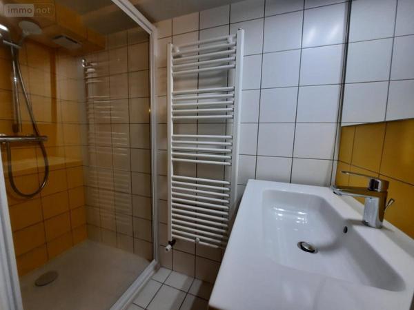 Appartement à louer à Challans en Vendée (85300), ref : 85091-L398