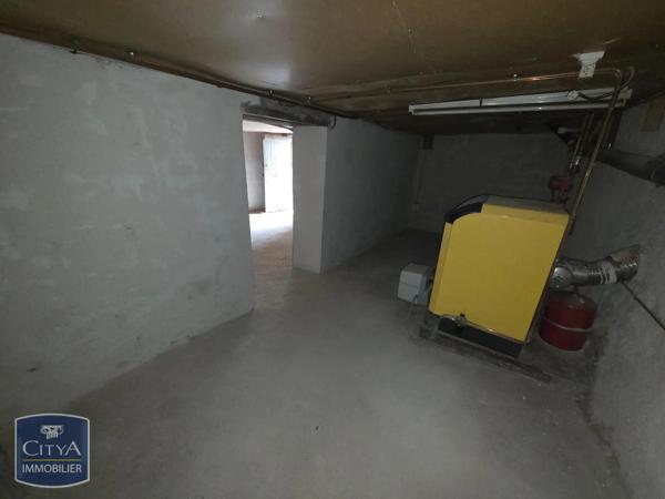 Maison à louer 3 pièces 42.55m² Saint-Rémy-de-Chargnat (63500)