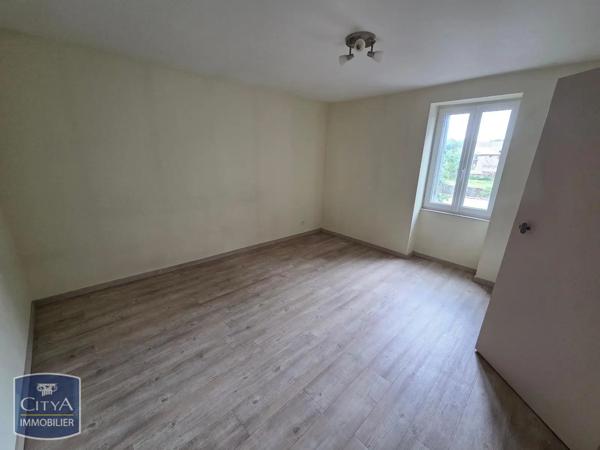 Maison à louer 3 pièces 42.55m² Saint-Rémy-de-Chargnat (63500)