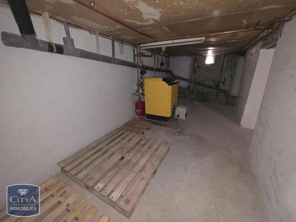 Maison à louer 3 pièces 42.55m² Saint-Rémy-de-Chargnat (63500)