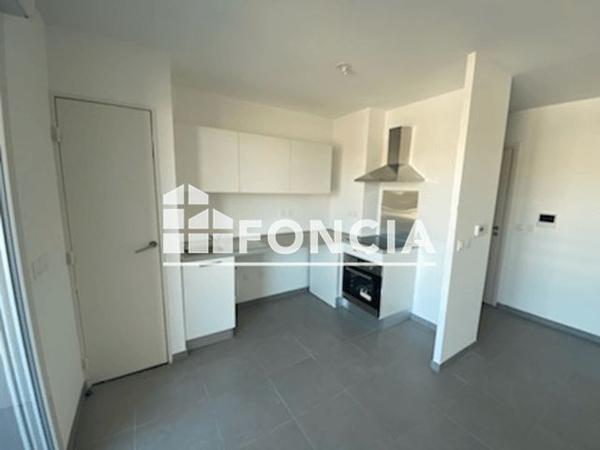 Location Appartement 2 pièces 42.84 m² - 50 AVENUE DES CAILLOLS Marseille 13012
