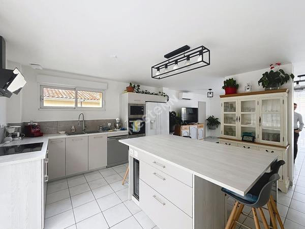 Villa Eurre 4 pièce(s) 85 m2, piscine, climatisation, jardin