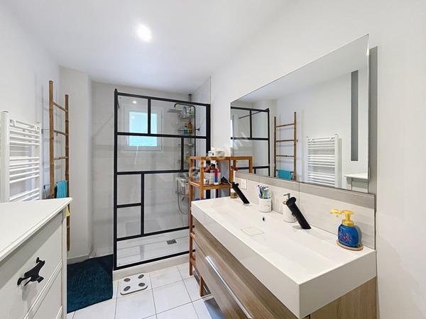 Villa Eurre 4 pièce(s) 85 m2, piscine, climatisation, jardin