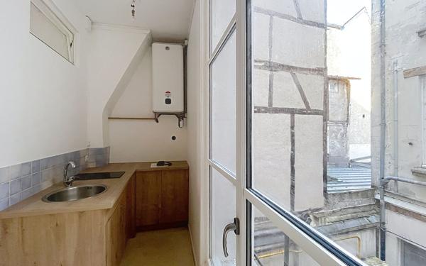 Appartement à vendre    2 pièces • 38,36 m2 Tours