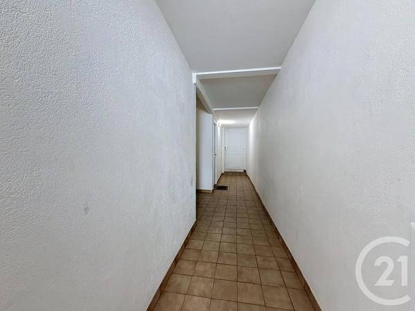 Immeuble à vendre  220 m 2   PAMIERS  - 09