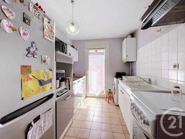 Immeuble à vendre  220 m 2   PAMIERS  - 09