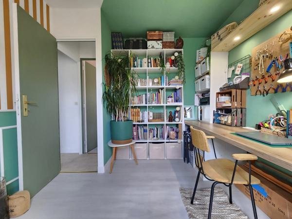 À VENDRE ILE D'OLERON – Maison individuelle coup de cœur 5 pièces 114m² – Terrain clos & terrasse + Garage – 417 000 € FAI