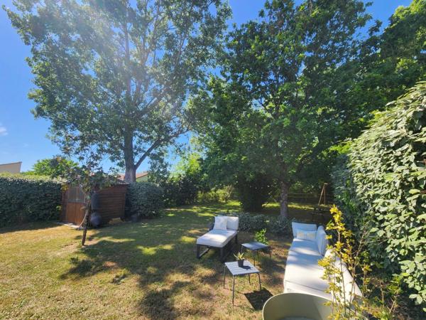 À VENDRE ILE D'OLERON – Maison individuelle coup de cœur 5 pièces 114m² – Terrain clos & terrasse + Garage – 417 000 € FAI