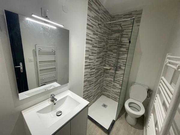 Location Studio 1 pièces 17 m2 à Saint-Quentin