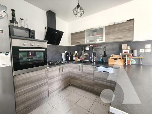 Maison 5 pièces 97.6 m2