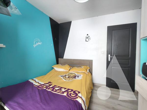 Maison 5 pièces 97.6 m2
