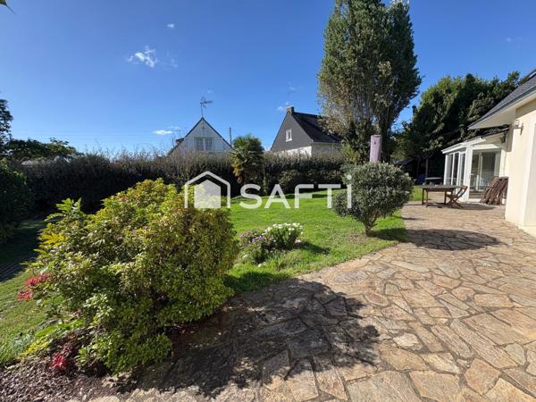 MAISON DE 112 M2, 3 CHAMBRES A 300M DE KERVOYAL SUR TERRAIN DE 800M2