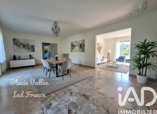 Maison à vendre 7 pièces 145 m² Conches-en-Ouche