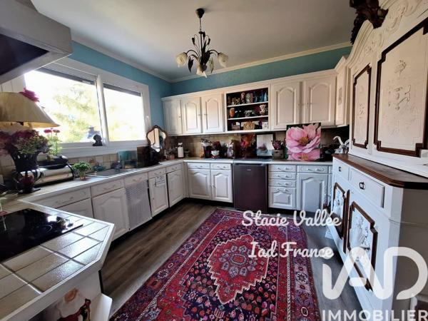 Maison à vendre 7 pièces 145 m² Conches-en-Ouche