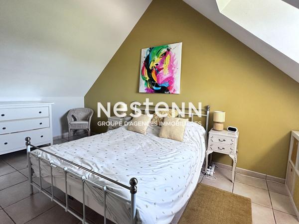 Vente propriété de charme dans la Vallée du Loir avec maison principale de 104 m² et gîte indépendant de 44 m², grand terrain verdoyant à Vaas (72500)