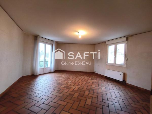 MAISON 94 M² - 3CH - GARAGE - DEPENDANCES - JARDIN