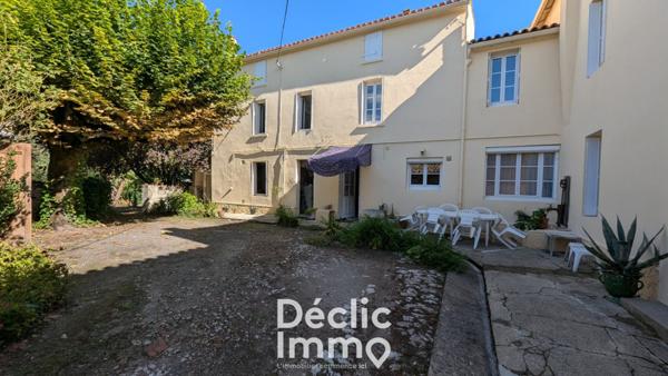 Vente maison Angouleme, 250m² 10 pièces 397 280€ avec garage