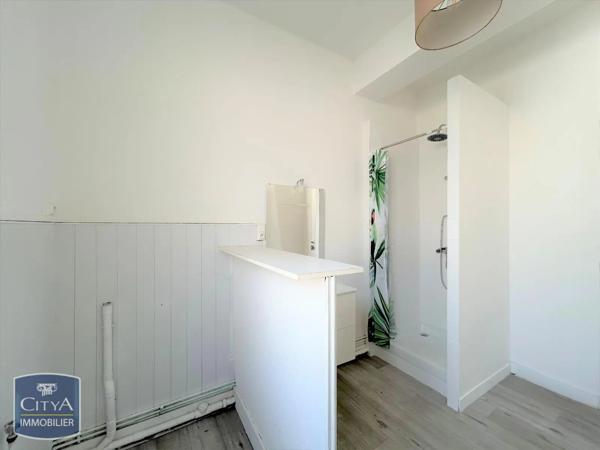 Appartement à louer 2 pièces 35.5m² Coutras (33230)