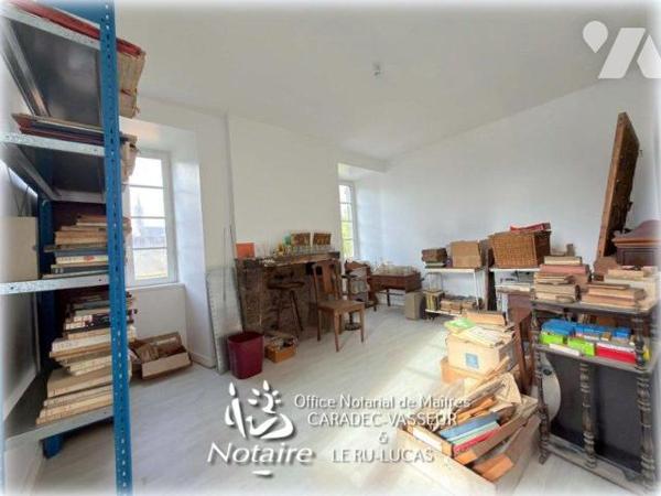 Ensemble immobilier de caractère - Commerce et habitation - Emplacement N°1 au cœur de Lesneven 