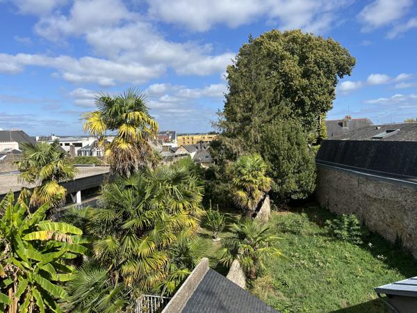 A VENDRE – Appartement T3 au charme de l’ancien – VANNE HYPER CENTRE