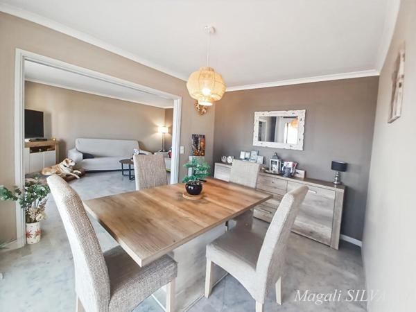 4 pièces traversant vue mer GRASSE SUD dernier étage