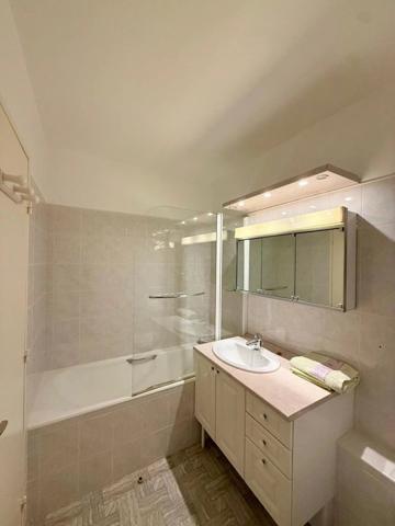 Vente Appartement 5 pièces 98 m2 à Fontainebleau