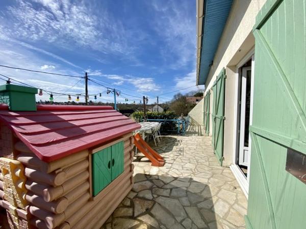 Maison traditionnelle Montfermeil 140.84 m²